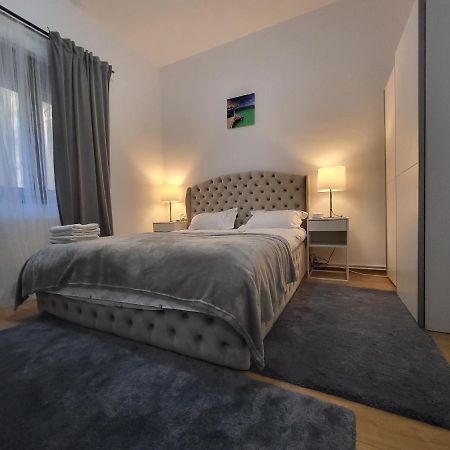 Carmen Housing 2 Lägenhet Bukarest Exteriör bild