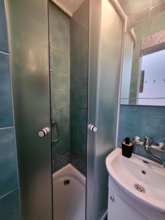 Carmen Housing 2 Lägenhet Bukarest Exteriör bild